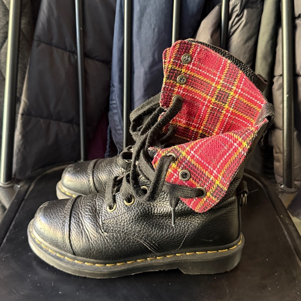 Dr. Marten’s Aimilita - Picture 3 of 6